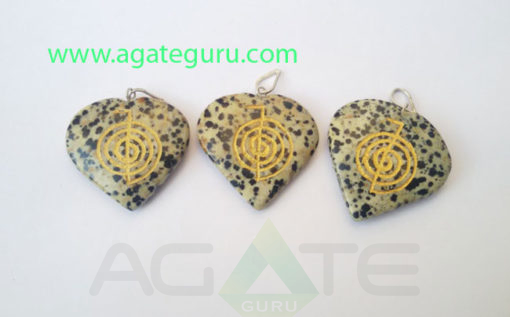 Dalmation-Engrave-Cho-ku-ra-Heart-Pendant