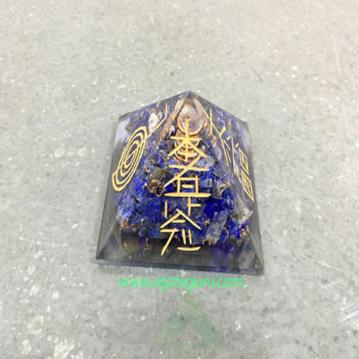 Lapiz-Lazuli-Engrave-Orgone-Pyramid